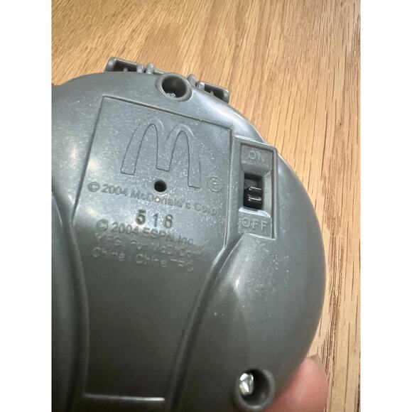 McDonalds ESPN Tony Hawk Skateboard Game Happy Meal Toy 2004 NEW - Picture 3 of 3